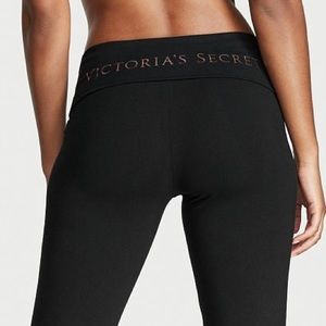 VS Bootcut Yoga Pants